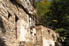 barmamunastira